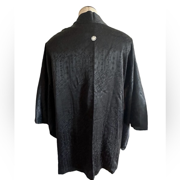 Haori Jacket Vintage(1950-1980) Black Floral pattern - Picture 2 of 9